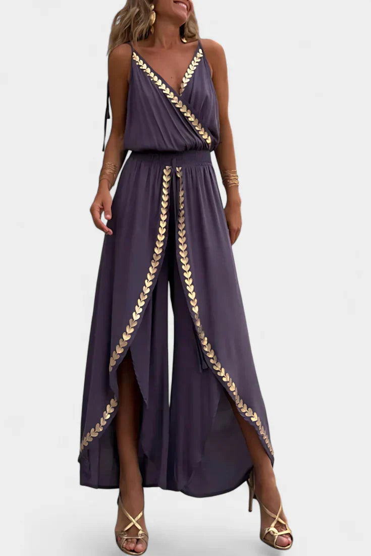 Donatila | Jumpsuit con Dettagli Dorati e Gamba Aperta