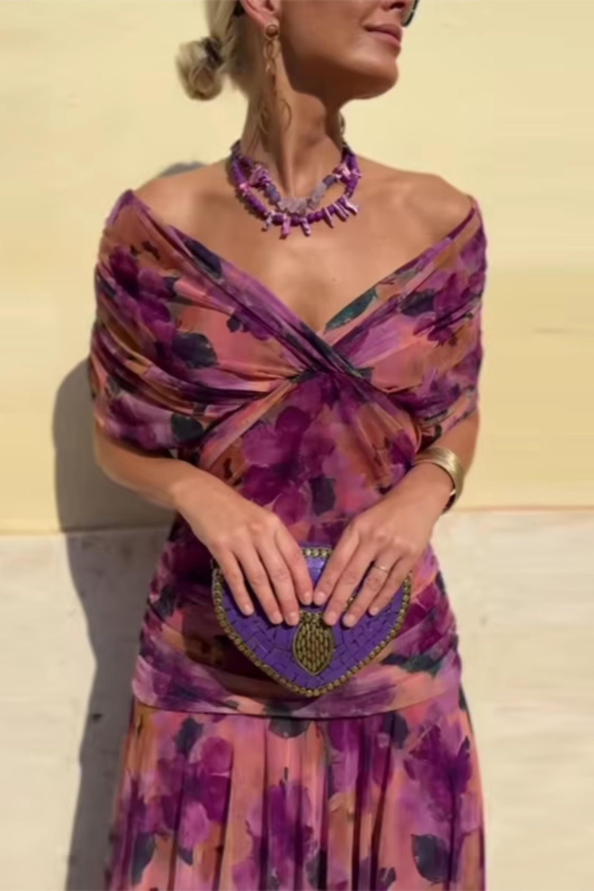 Luisa | Elegante abito lungo da cerimonia con scollo a V
