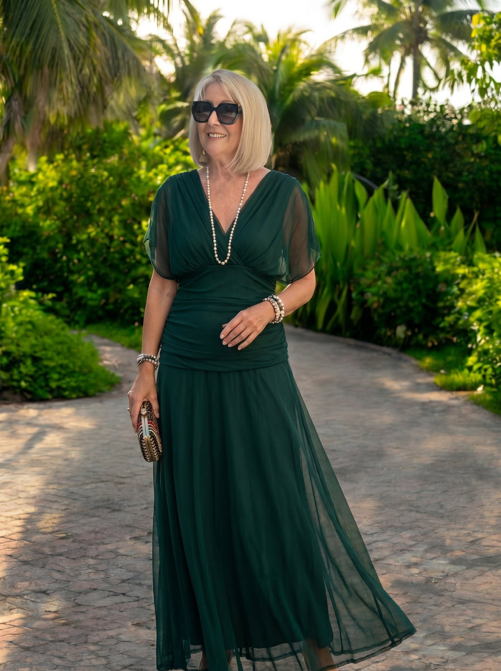 Luisa | Elegante abito lungo da cerimonia con scollo a V