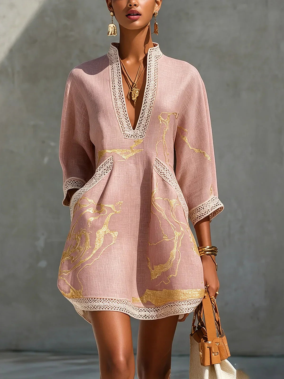 Donatella | Mini abito con stampa marmo dorata e pizzo crochet