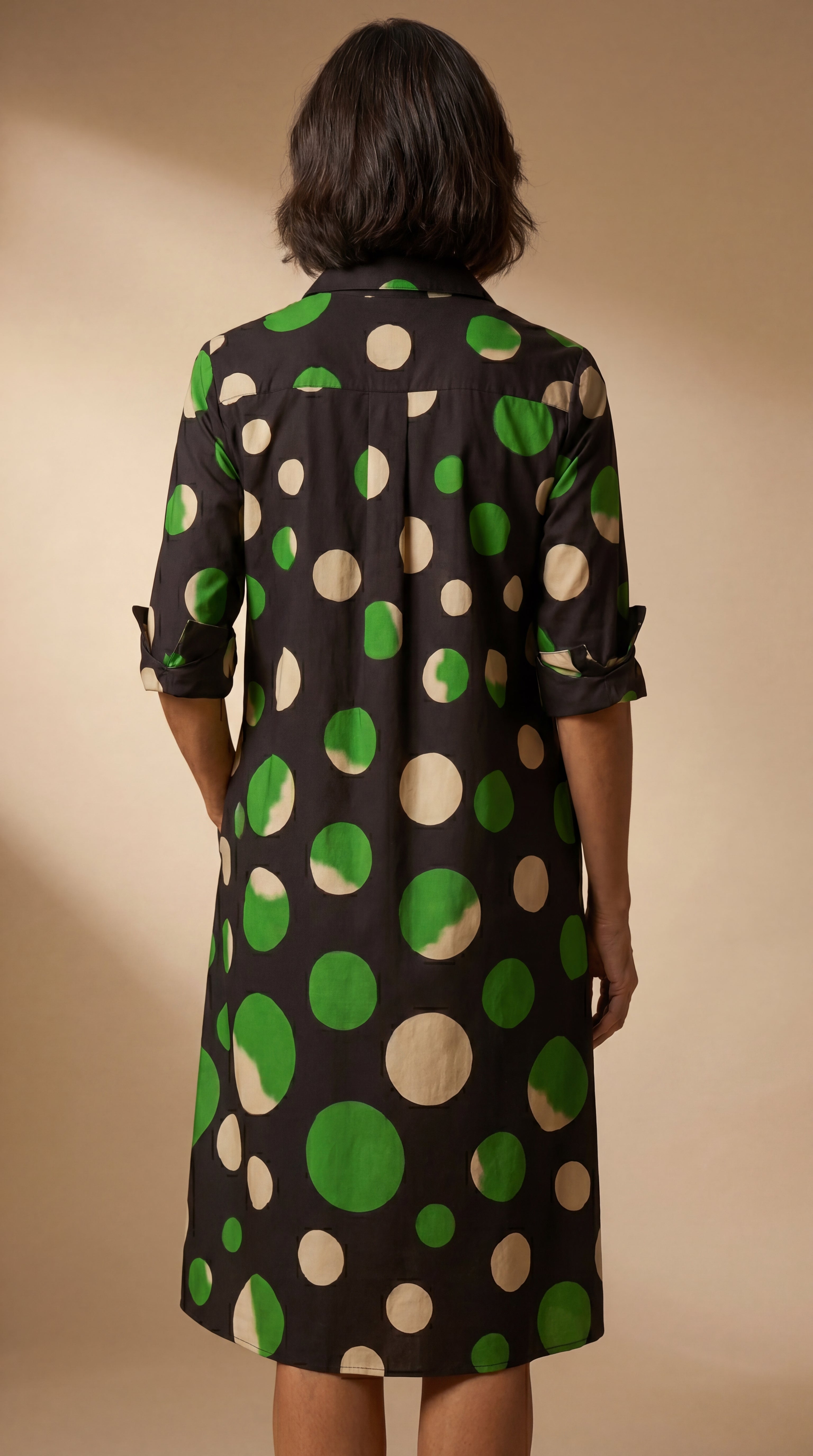 Naomi | Abito midi curato ed elegante