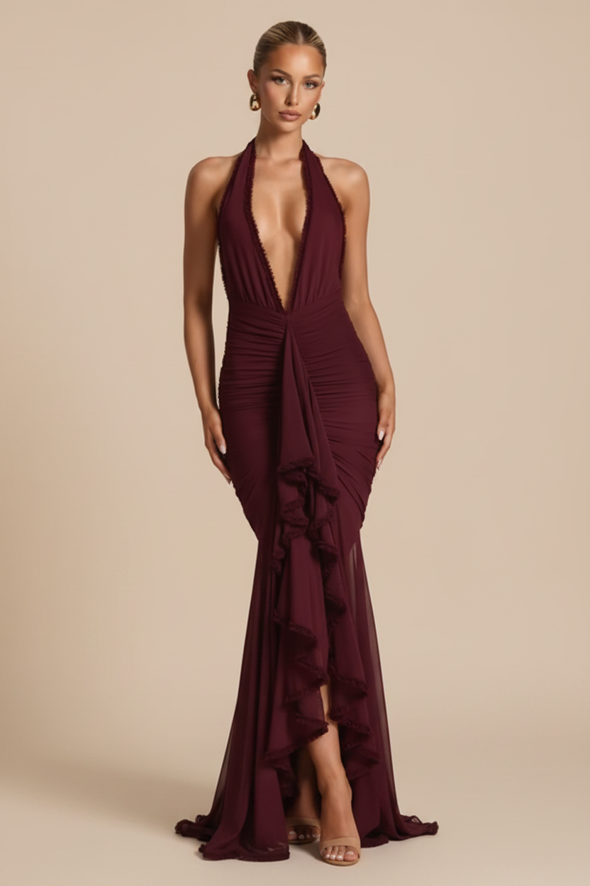 Vera – Abito lungo con scollo profondo e spacco fluido bordeaux