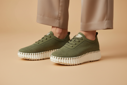 Aurea Flex Sneaker™ – Comfort leggero dal design minimal premium