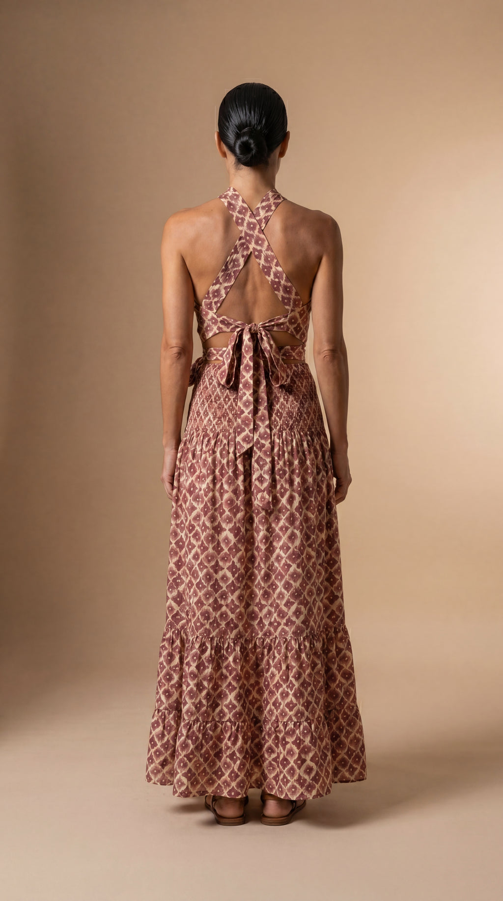 Elsa™ | Completo Elegante con Design a Spalle Scoperte
