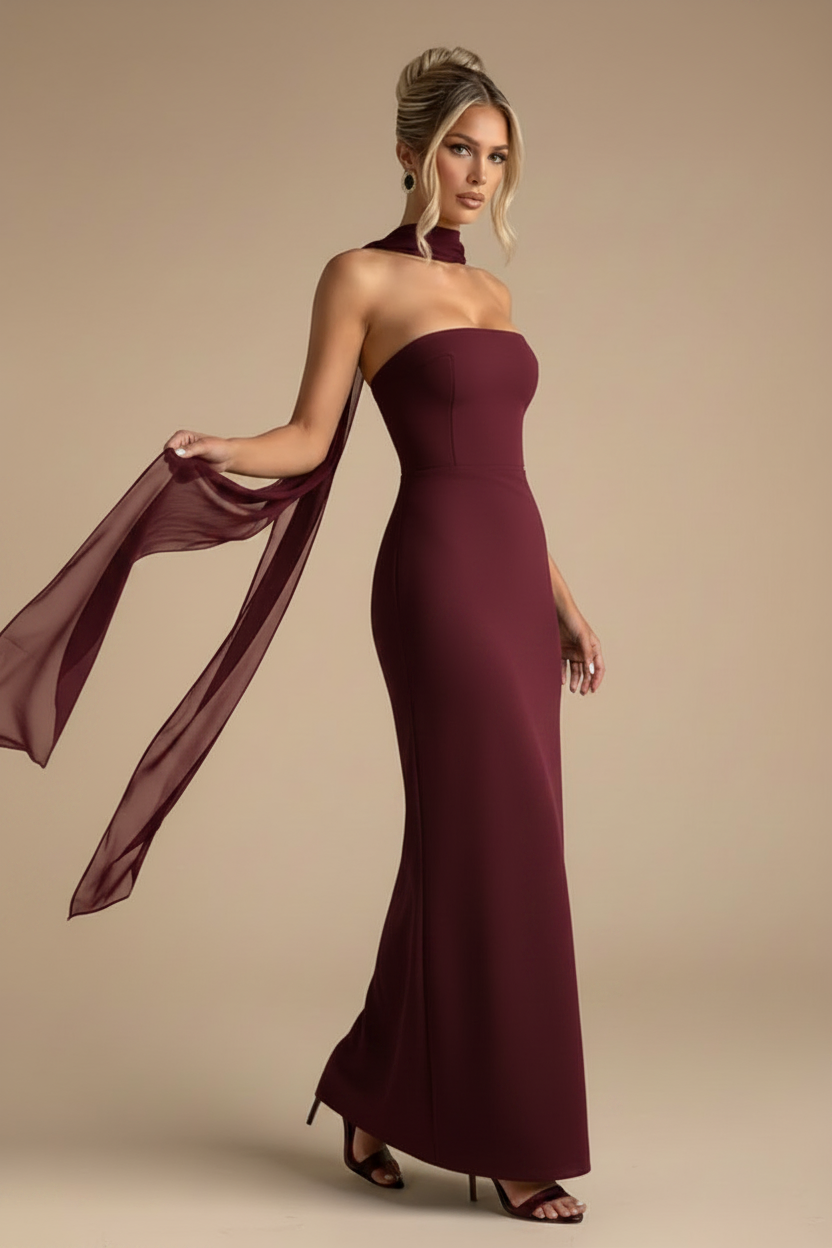 Vestito lungo senza spalline con caduta fluida color bordeaux